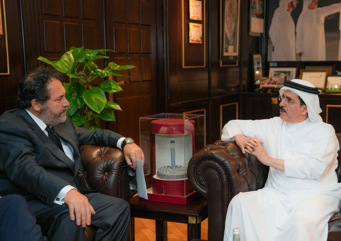 Netherland’s Consul General in Dubai briefed on DEWA’s pioneering global projects and initiatives