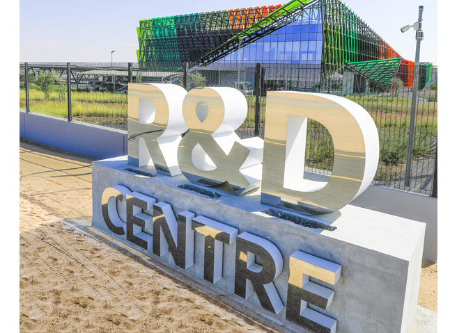 إنجازات مركز البحوث والتطوير التابع لهيئة كهرباء ومياه دبي تعزز الحلول النوعية لتحديات القطاع 