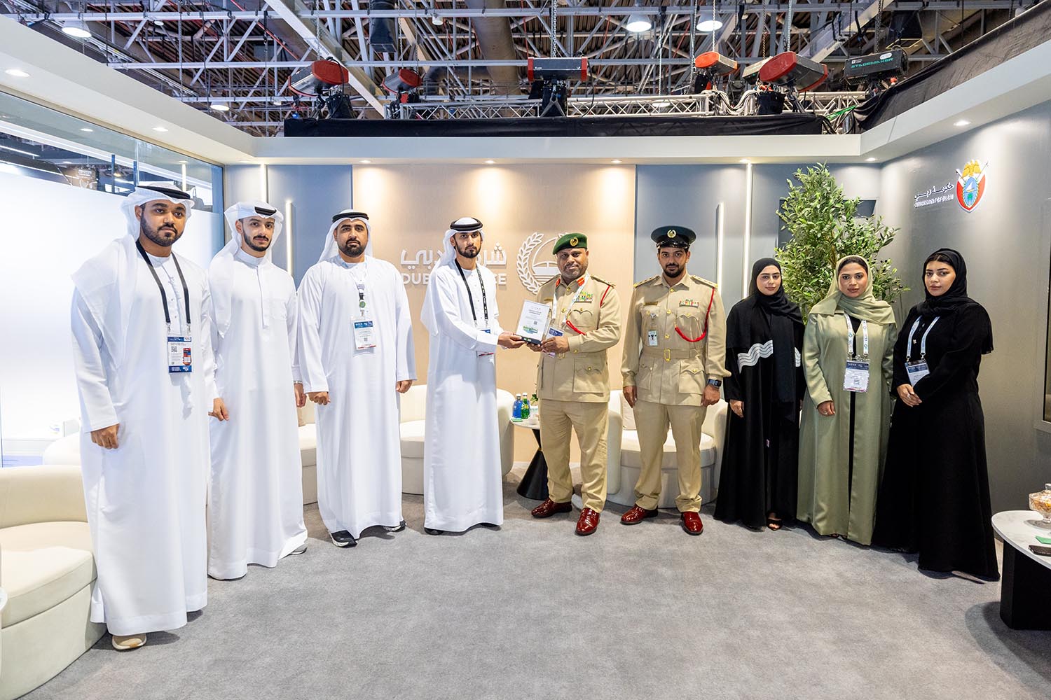 "مورو" تمنح شرطة دبي الشهادة الخضراء لاستضافة عمليات تكنولوجيا المعلومات لديها في مركز البيانات الأخضر التابع لـ"مورو"  