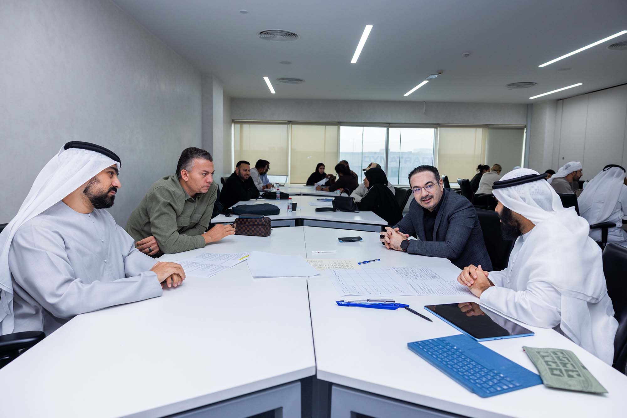 DEWA collaborates with SEE Institute to expand employees’ knowledge of sustainability